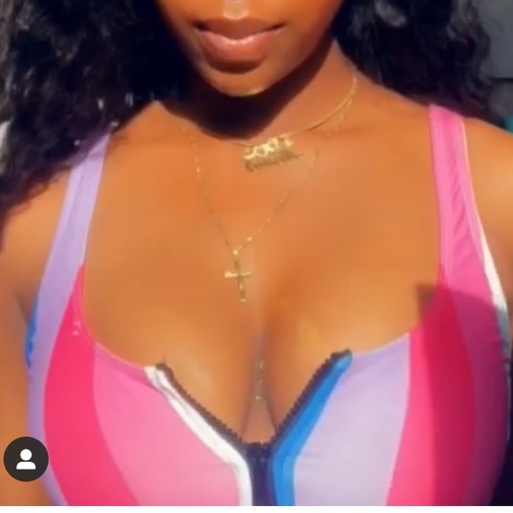 Top - Picture 4 of 4